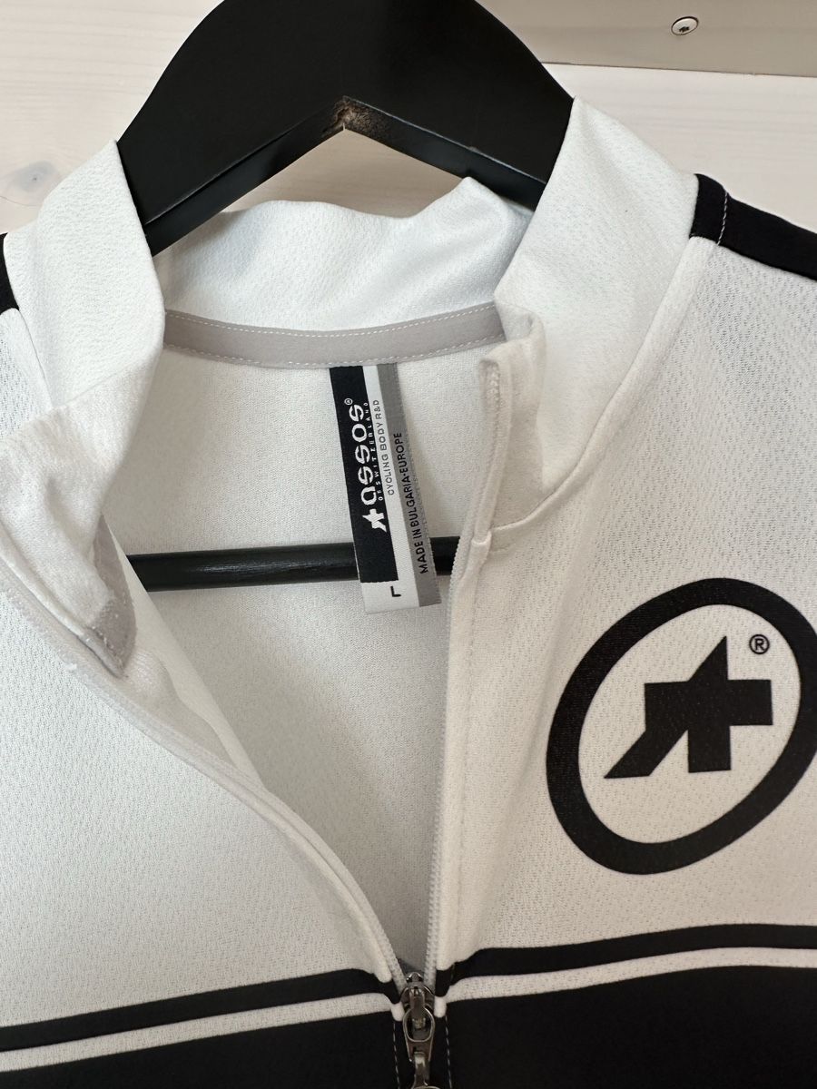 Assos Canottiere & Pantaloni: Maillot cyclisme Assos. Taille L – Usato da Lugnorre venduto da Steph_4 3
