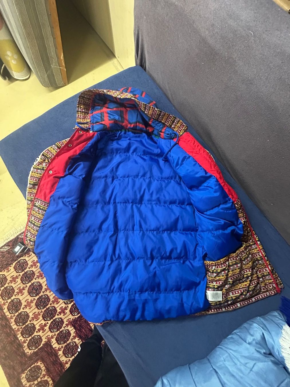 Adidas Giacche: Adidas Pharrell Williams Jacke – Usato da Gelterkinden venduto da jeg85 2