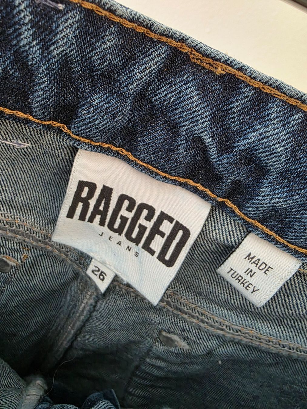 Jeans: Dunkelblaue Jeans The Ragged Priest – Neuf (Voir description) à Rothenfluh par sel_j856 2