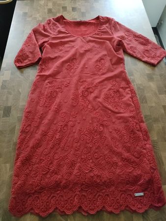 Kleid