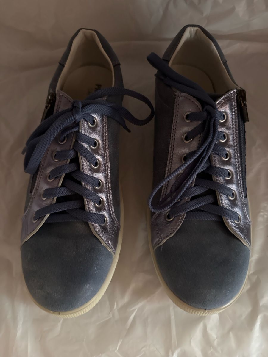 Primigi Schuhe für Mädchen: Primigi Halbschuh Grösse 38 Blau, Leder – Neu und originalverpackt aus Oberglatt ZH von cyringo