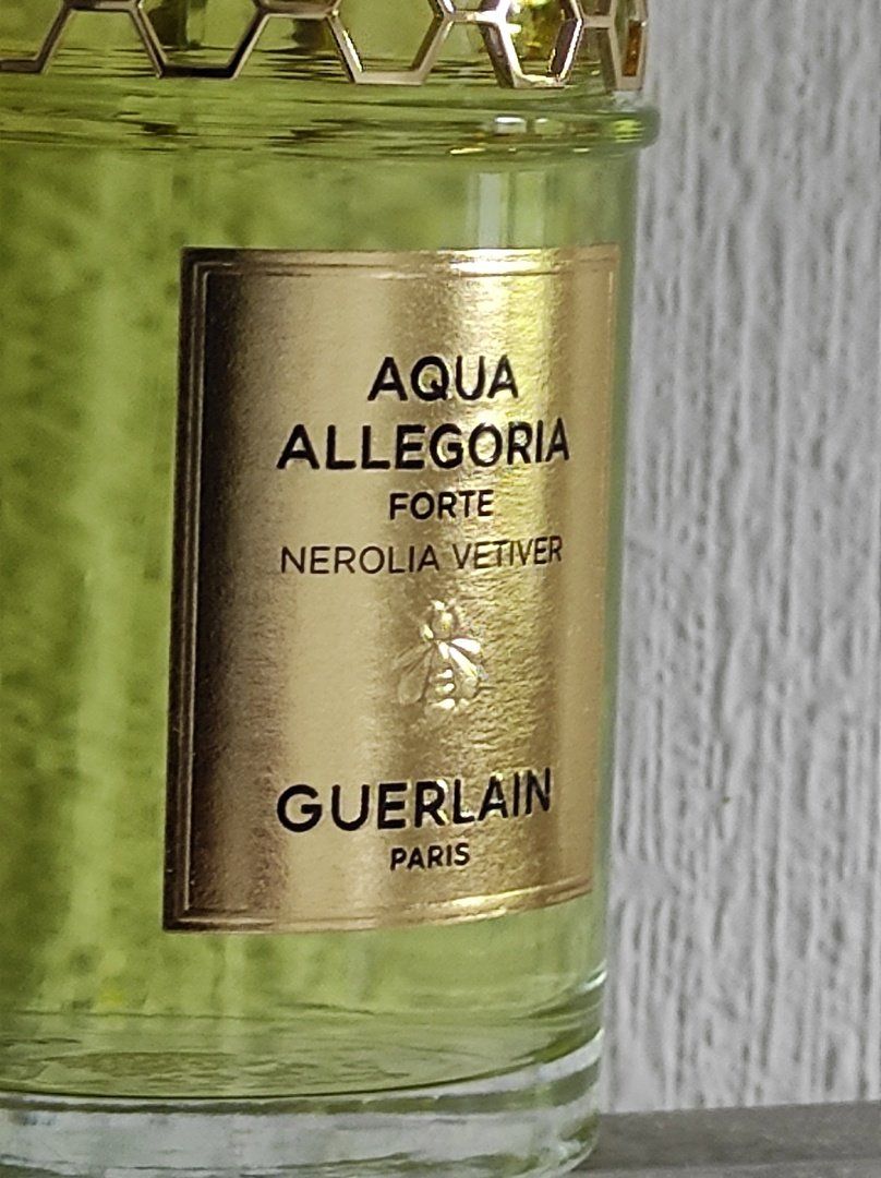 Guerlain Profumi & Eau de Toilette: Nerolia Vetiver forte Guerlain edp 125ml – Nuovo (secondo la descrizione) da Renens VD venduto da cla_7zv5 2