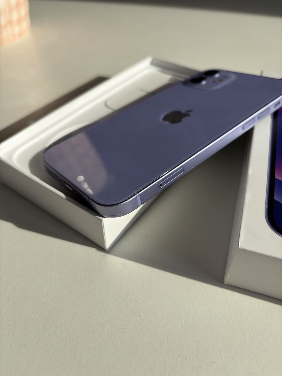 Apple Handys / Smartphones: Apple iPhone 12 violett 128GB – Gebraucht aus Zürich von velveann 2
