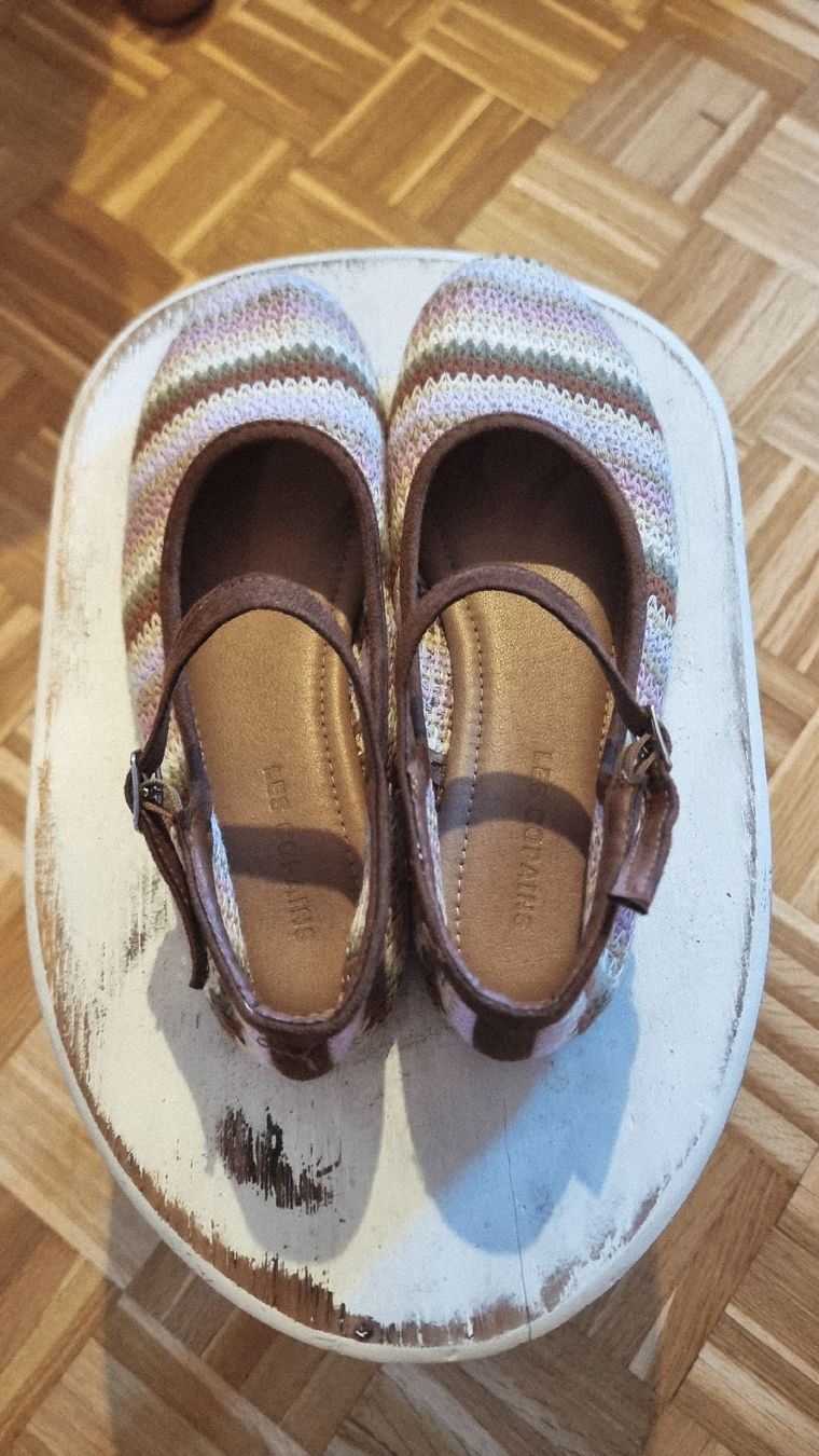 Scarpe da donna: Chaussures Les Copains Mary Jane – Usato da Vevey venduto da fer3ica 2