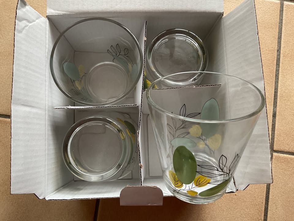 Bicchieri: Set 4 verres neufs – Nuovo e nell'imballaggio originale da Icogne venduto da Juka 3
