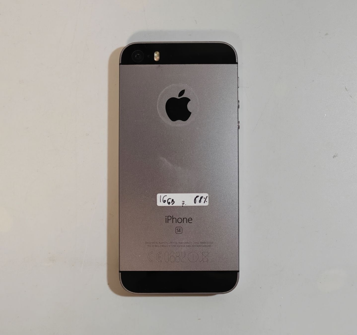 Apple Telefoni cellulari / Smartphones: iPhone SE – Usato da Ehrendingen venduto da Rocky985 3