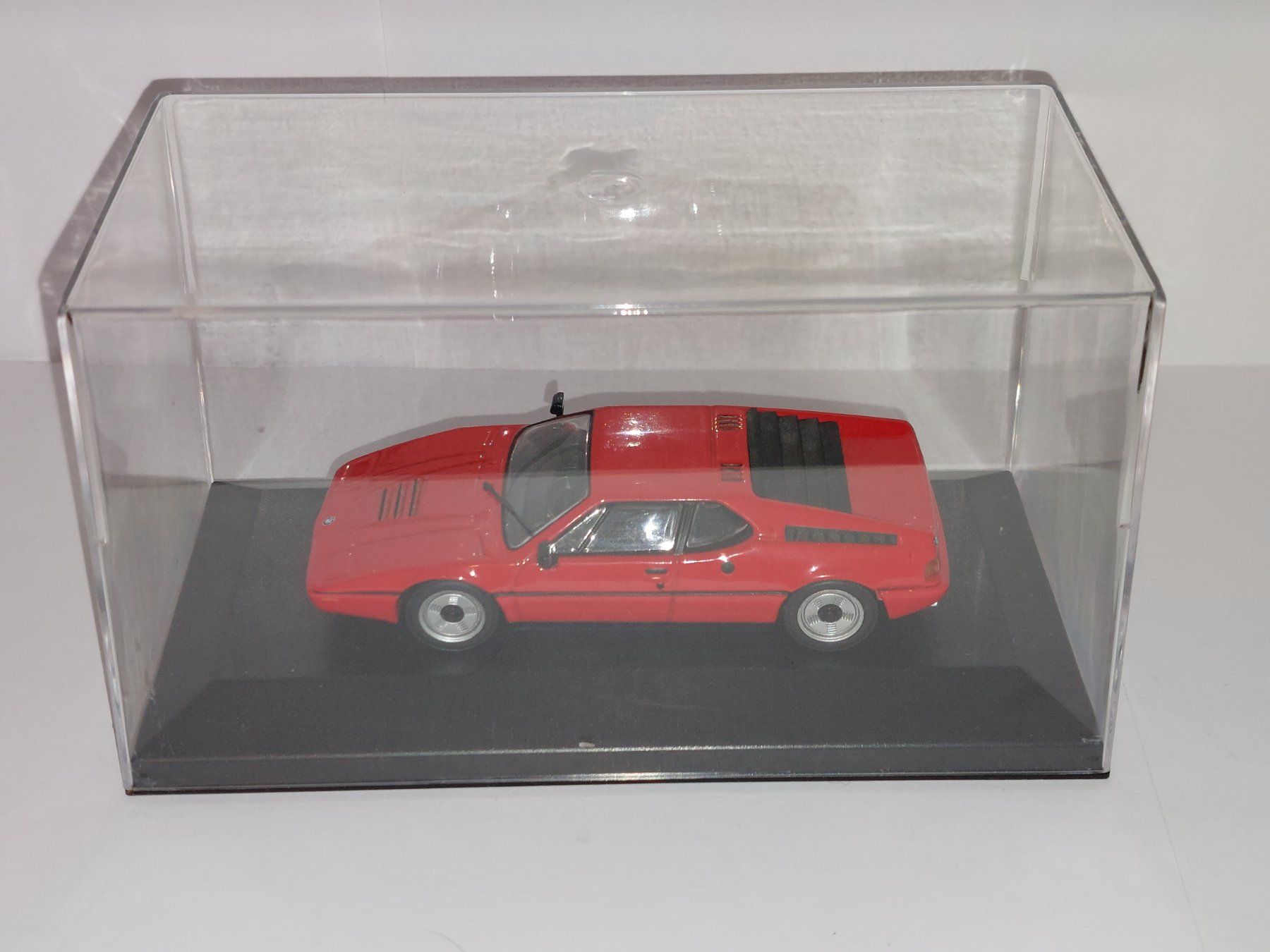 Minichamps Modellini d'auto: BMW M1 1:43 Minichamps – Usato da Diegten venduto da isetta590