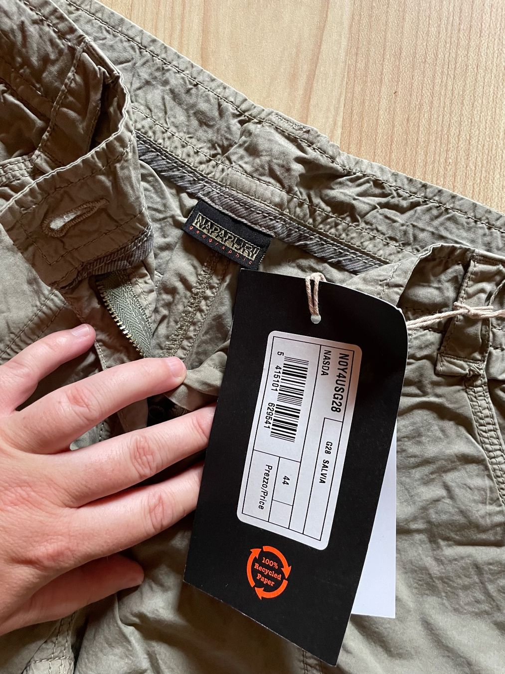 Napapijri Pantaloni: Napapijri Shorts – Nuovo e nell'imballaggio originale da Berneck venduto da moonrise01 1
