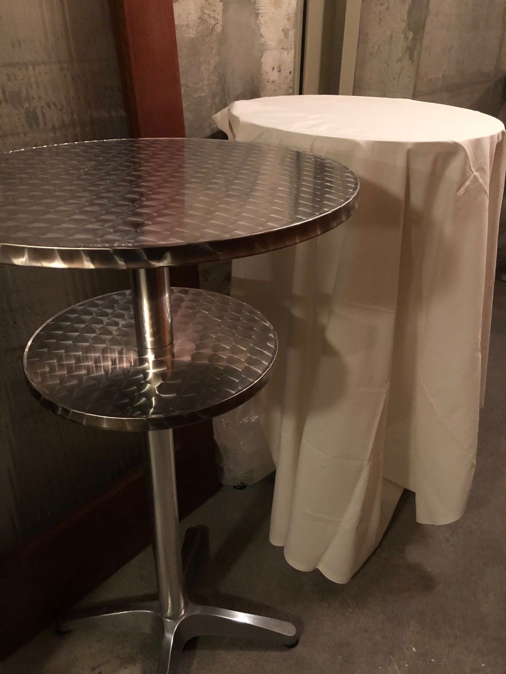 Tavoli: Bartisch – Usato da Basel venduto da sch_9g6x 4