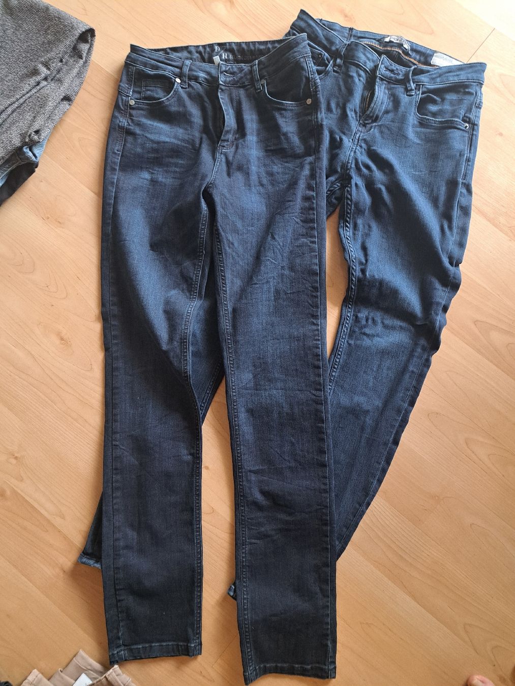 Jeans: 2x Jeans Grösse 38 – Usato da Urdorf venduto da Yvonne008