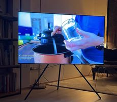 Samsung 55 Zoll QLED 4K Smart TV inkl. Standfuss