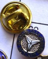Pin Mercedes  BENZ  Logo