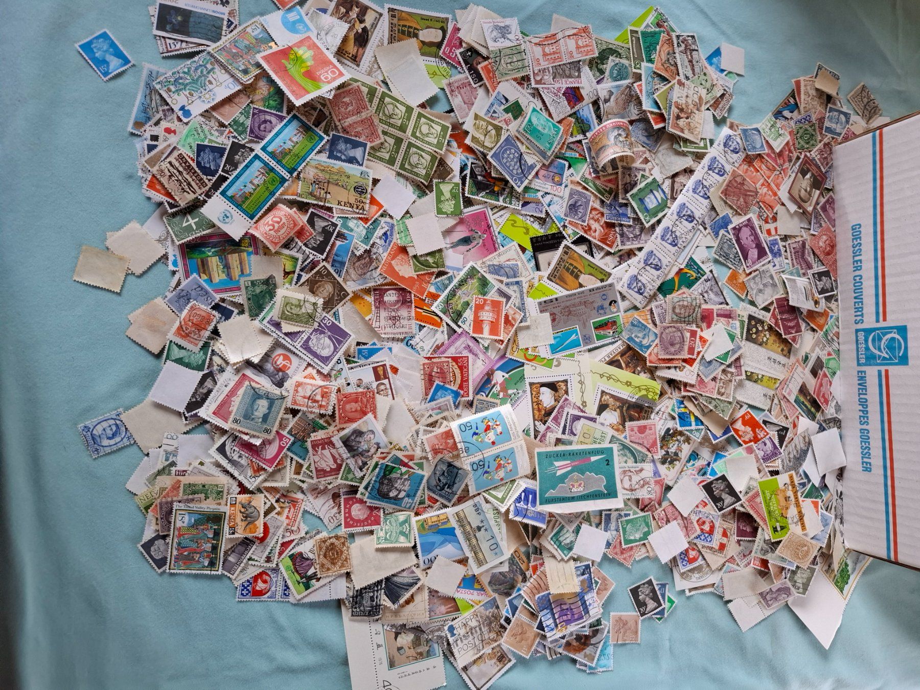 Tutti i francobolli: Briefmarken Kiloware – Usato da kreuzlingen venduto da norgeire73