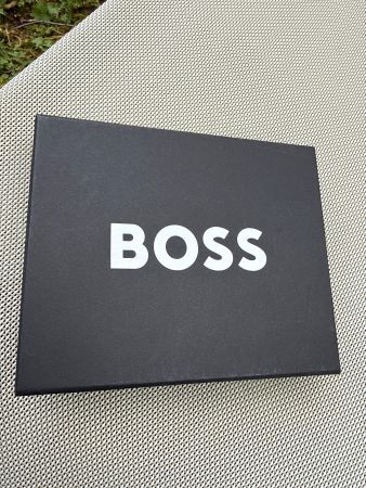 Porte monnaie BOSS neuf