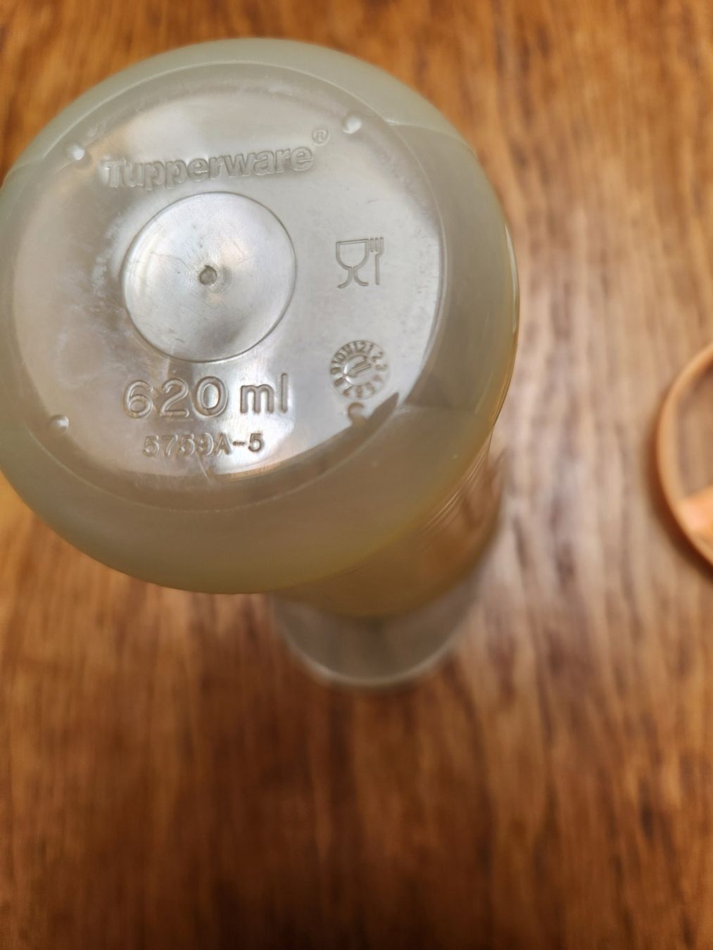 Tupperware Contenitori & Simili: Tupperware Shaker 500ml mit Teiler – Usato da Gstaad venduto da Meiel2020 4