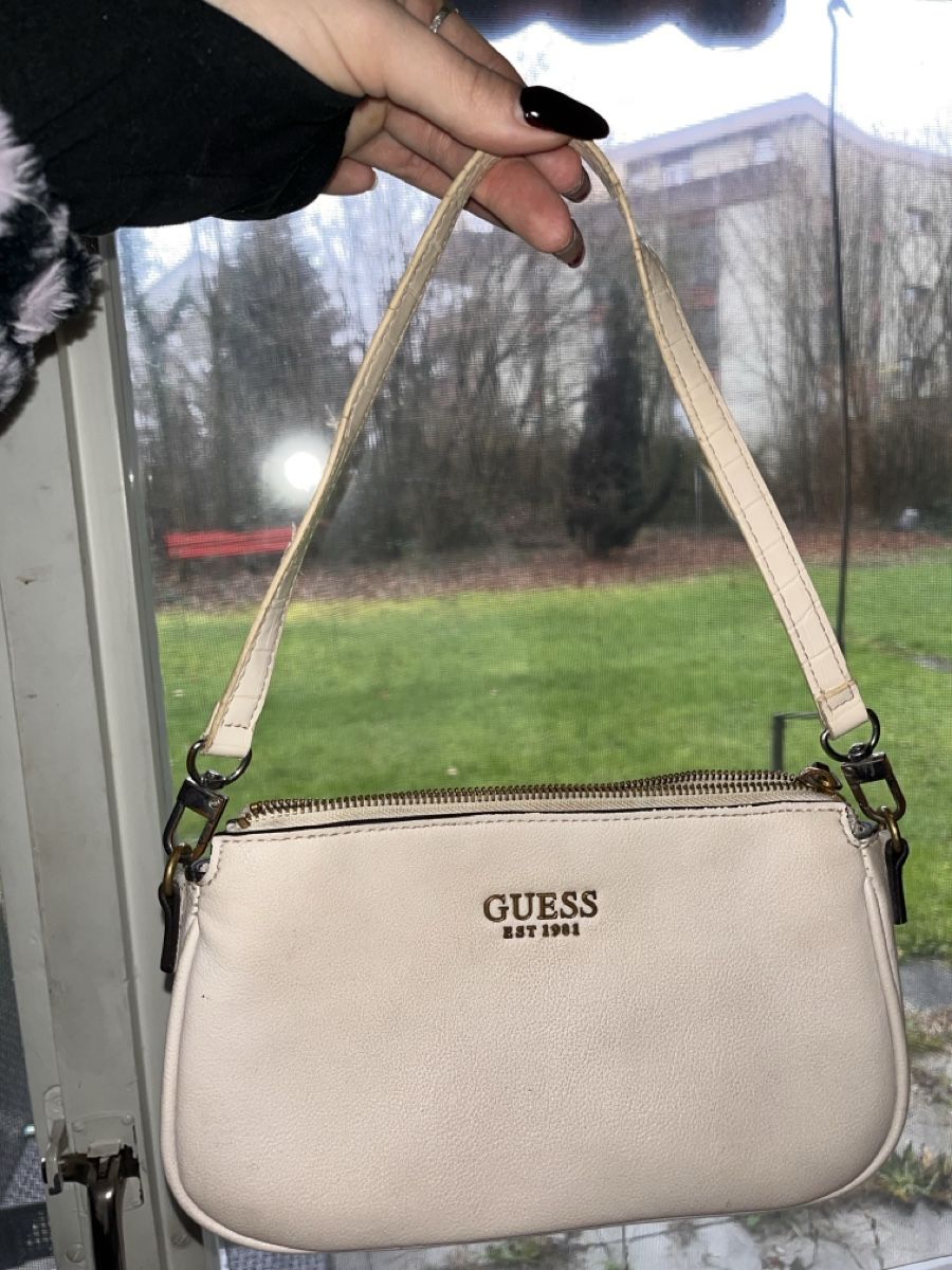 Guess Borse da donna: GUESS Handtasche – Usato da Zuchwil venduto da fie_7bzm