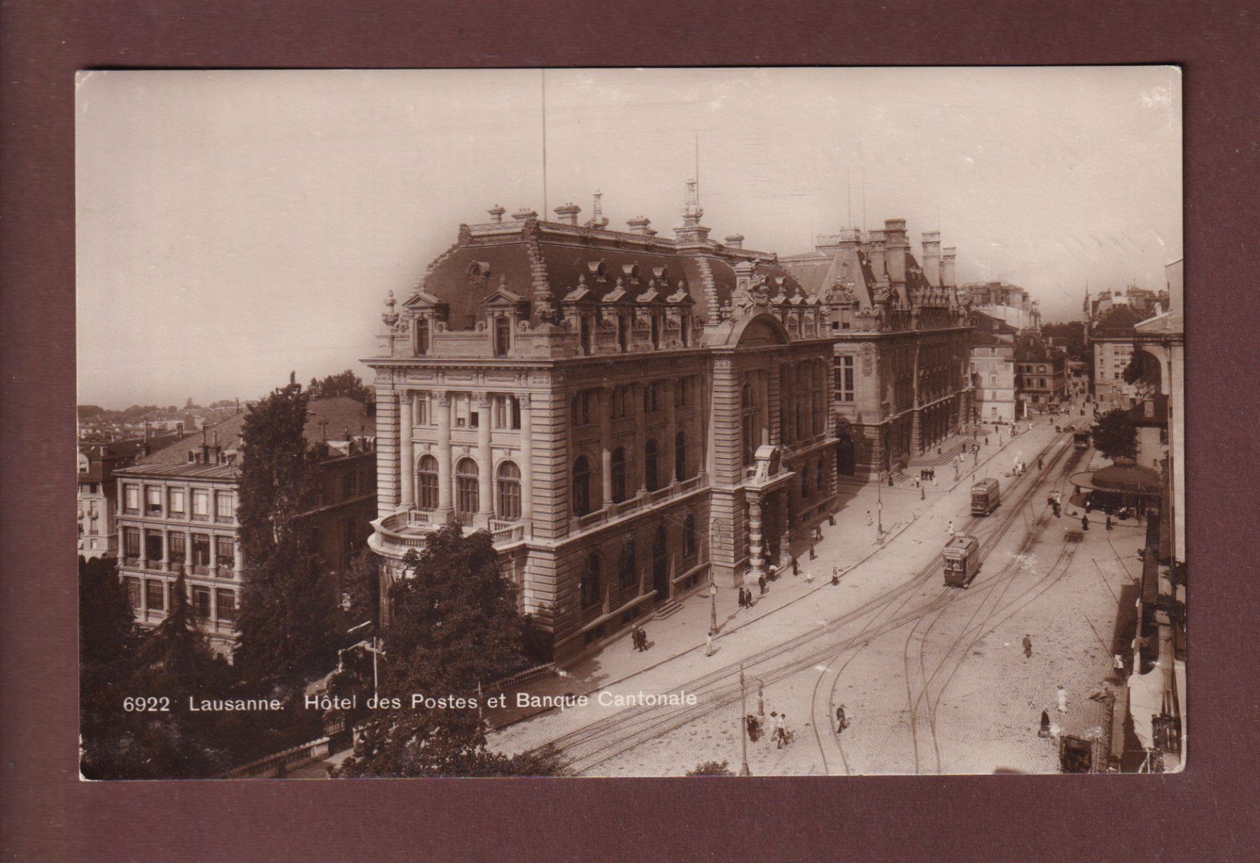 Cartoline postali: LAUSANNE - Banque cantonale - 1923 – Usato da Pully venduto da nicecards