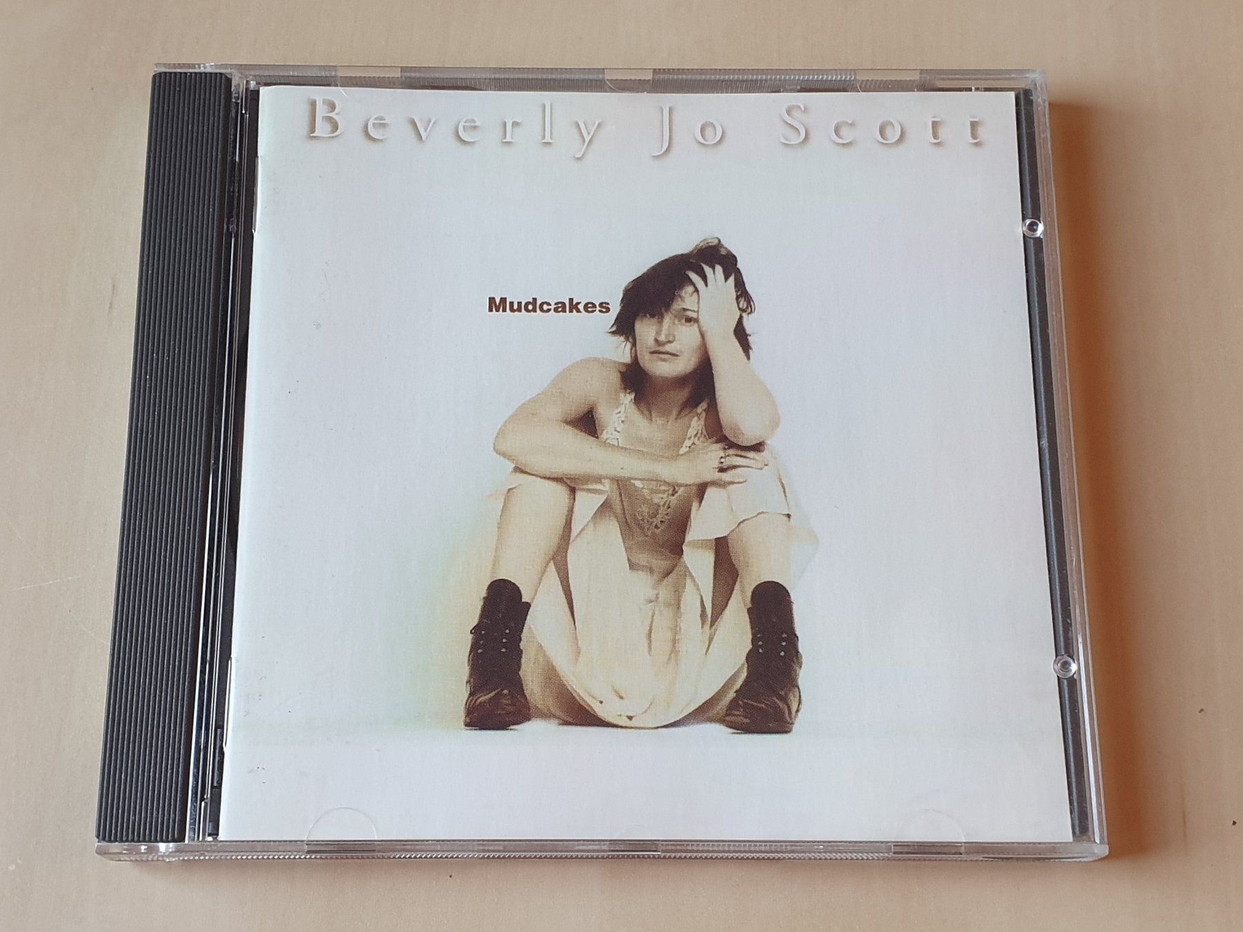 CD: Beverly Jo Scott Mudcakes – Usato da Stansstad venduto da collectorsshop