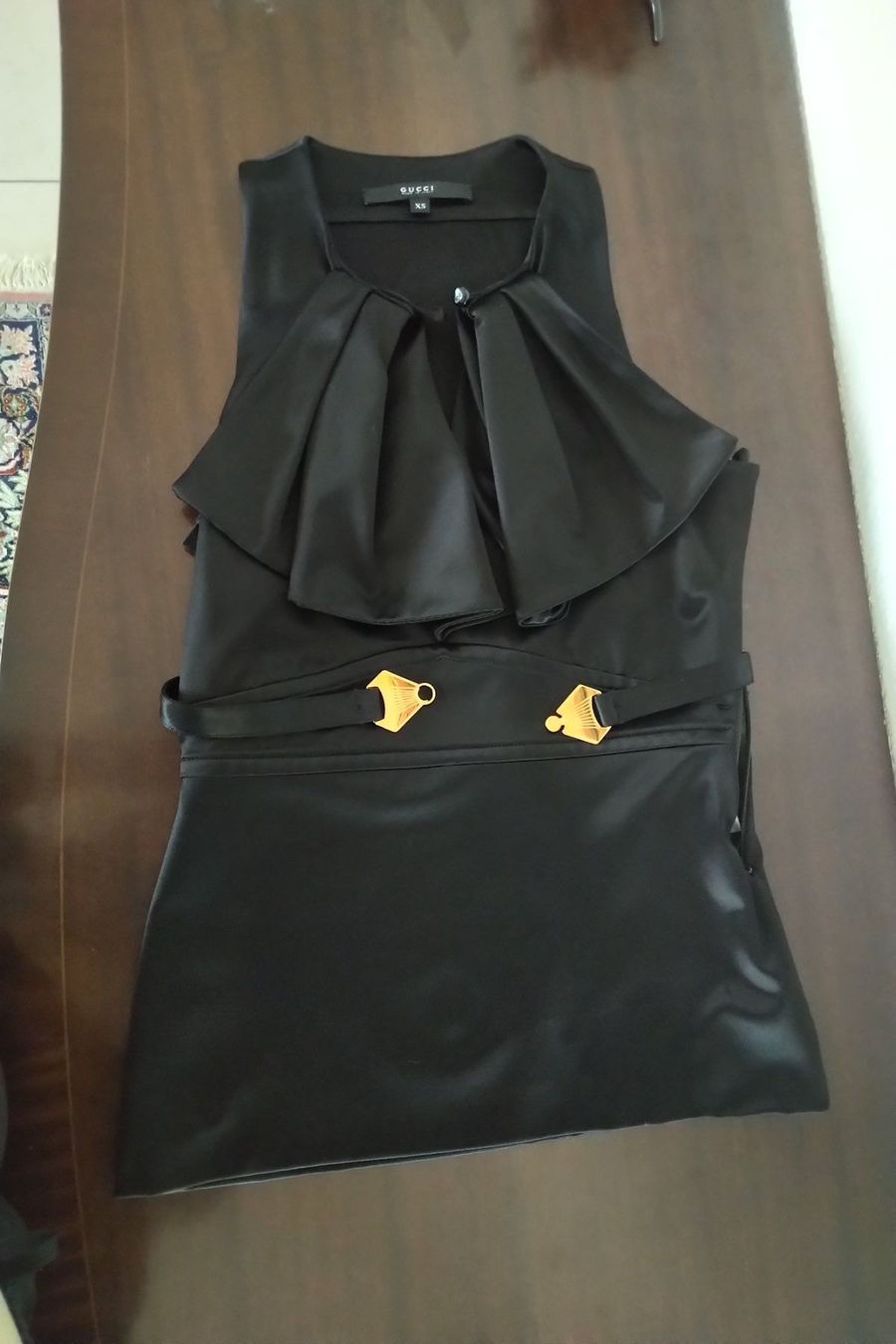 Gucci Tops: Gucci Top – D'occasion à Bäch SZ par ruslena29 2