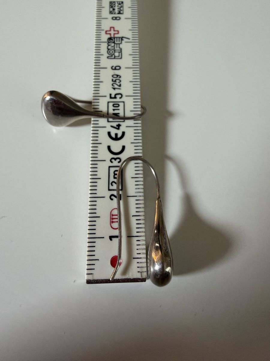 Ohrringe & -stecker: Ohrringe Tropfenform in Silber, gebraucht – Gebraucht aus Aarau von tschitta03 1