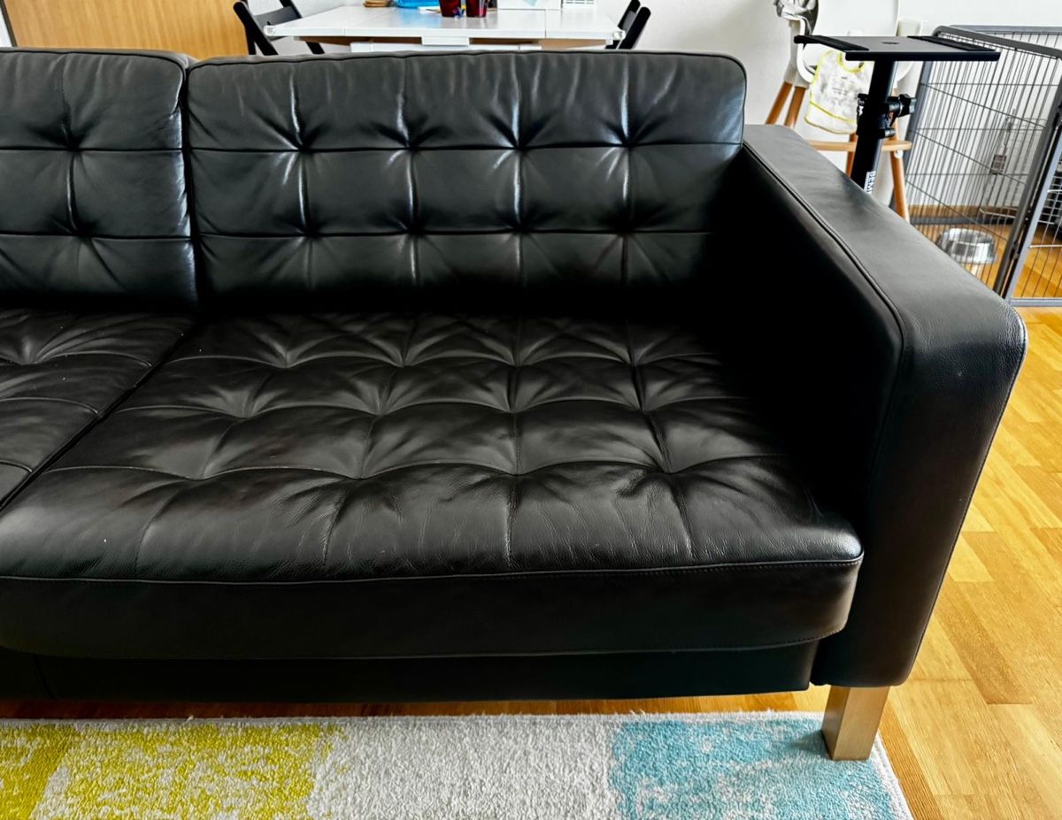 Ikea Sofas: Guterhaltene Ledercouch zu verkaufen – D'occasion à Schüpfen par lecker_milka 2