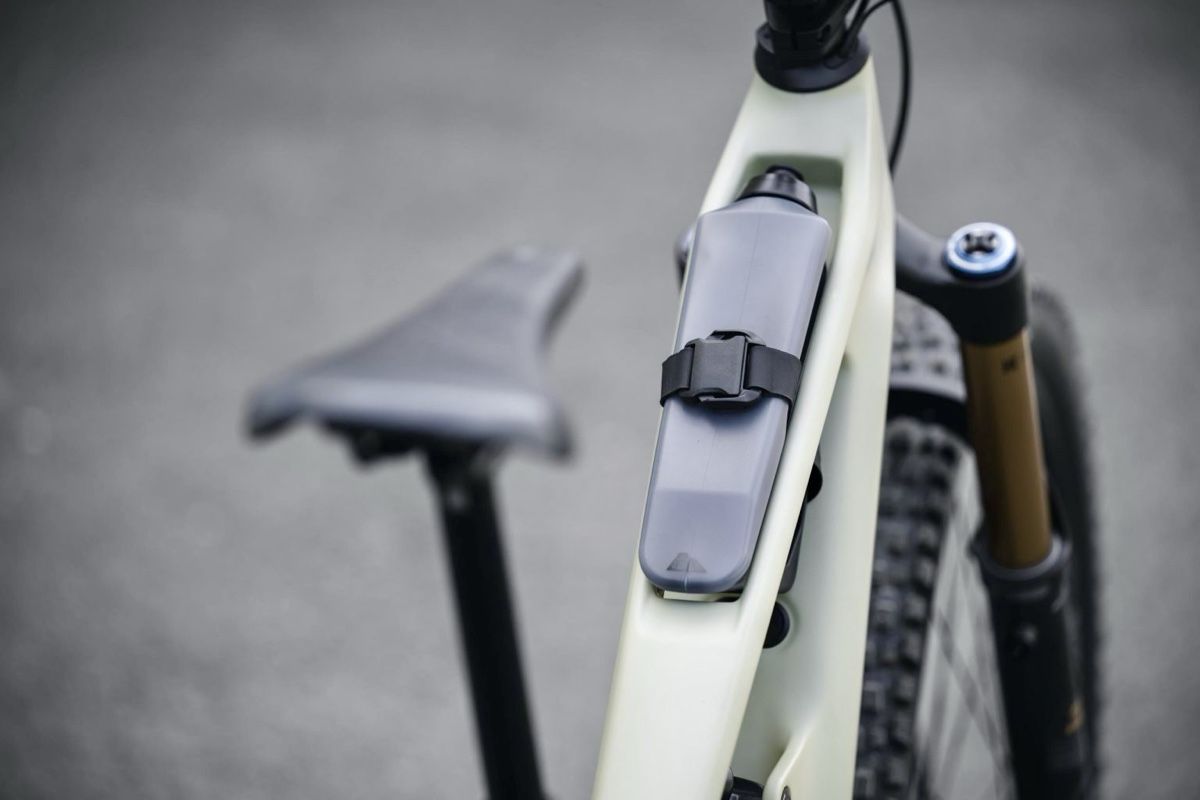 Canyon Biciclette: Canyon Torque ON CF 9 NEU – Nuovo (secondo la descrizione) da Aarburg venduto da Adi_Still 2