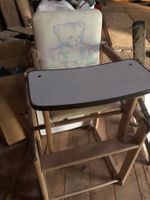 R) Kinderhochstuhl Stuhl Antiker Stuhl mit Tisch