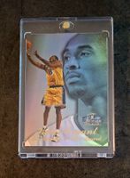 Kobe Bryant Flair Showcase NBA card