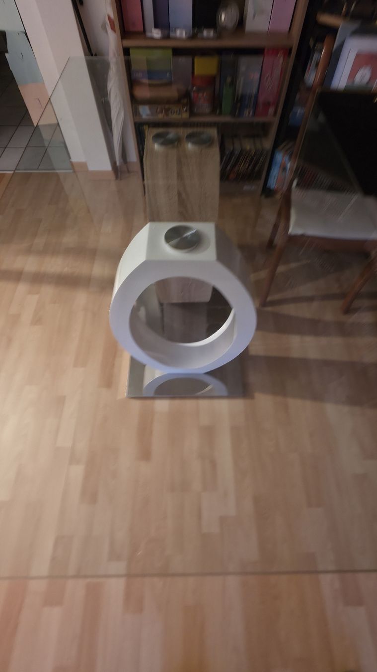 Tavoli: Moderner Designtisch mit Glasplatte, Top Zustand! – Nuovo (secondo la descrizione) da Buchs AG venduto da Marcra 3