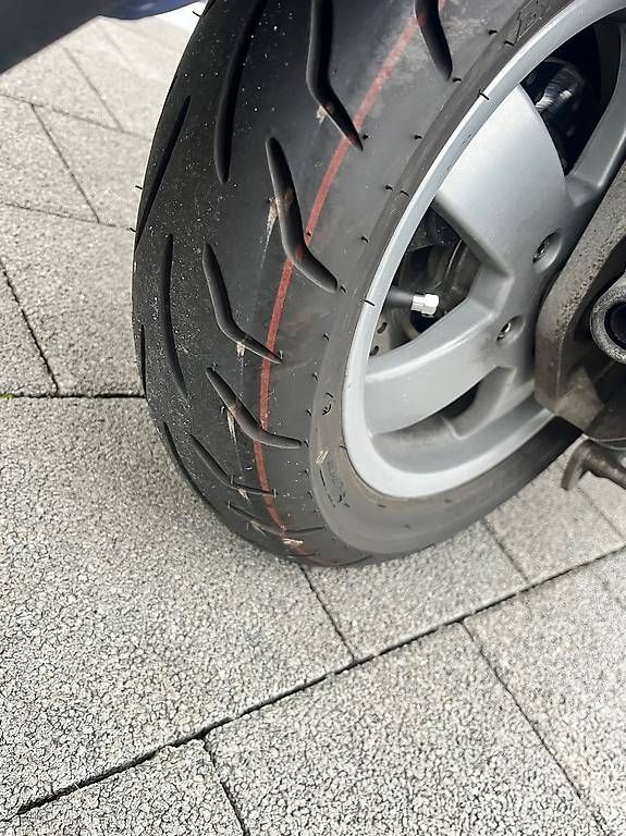 Vespa Scooter: Vespa GT 200 – Usato da Oftringen venduto da Mike05 3