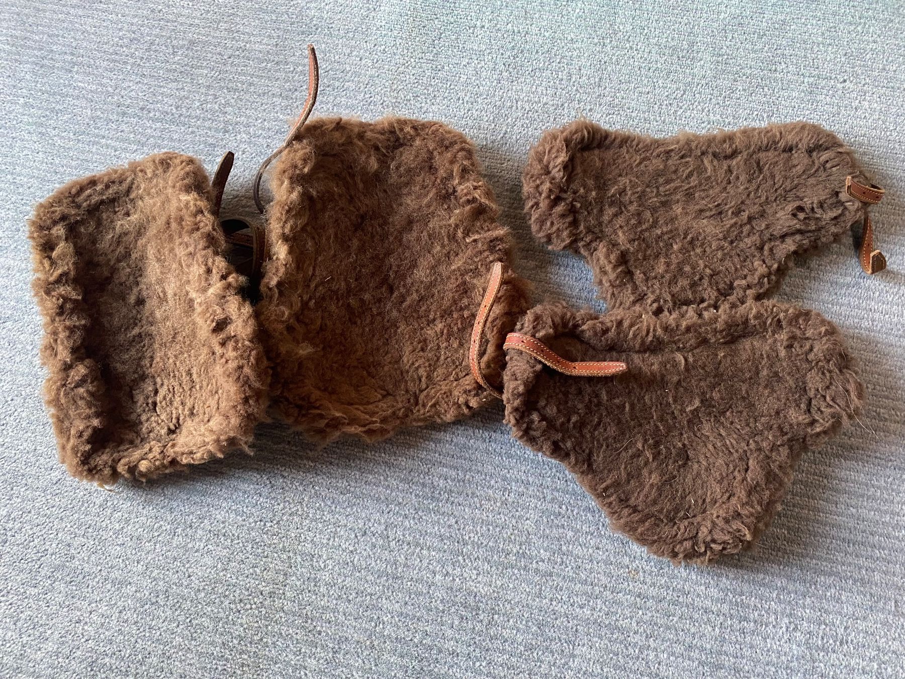 Stinchiere & Fasciature: Leder/Lammfell Gamaschen – Usato da Bellikon venduto da MAWE98 1