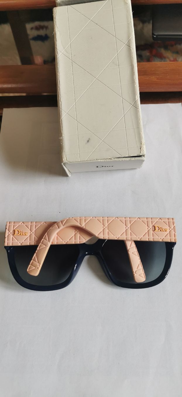 Occhiali & Lenti: lunettes de soleil Christian Dior – Usato da Vésenaz venduto da Angela.C3 1