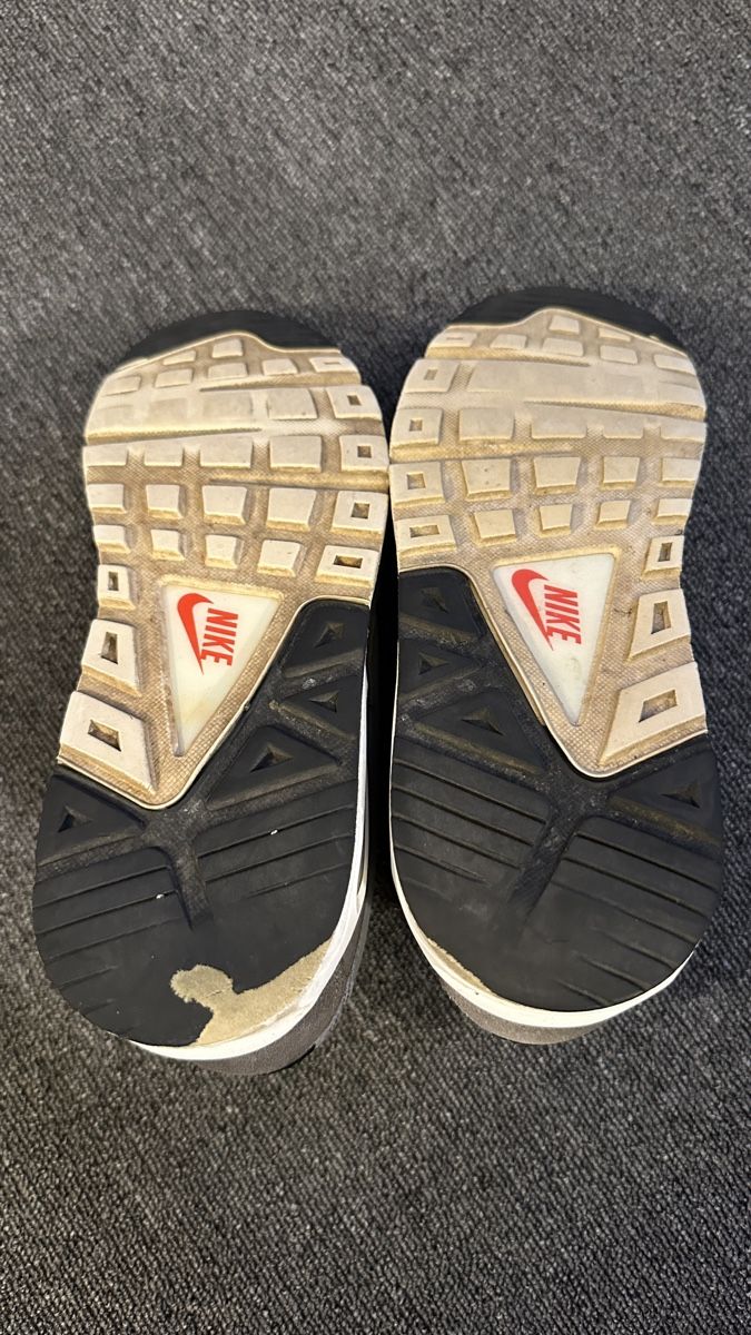 Nike Scarpe da uomo: Nike Air Max Hommes taille 42.5 – Usato da Bulle venduto da LeMoleson 5