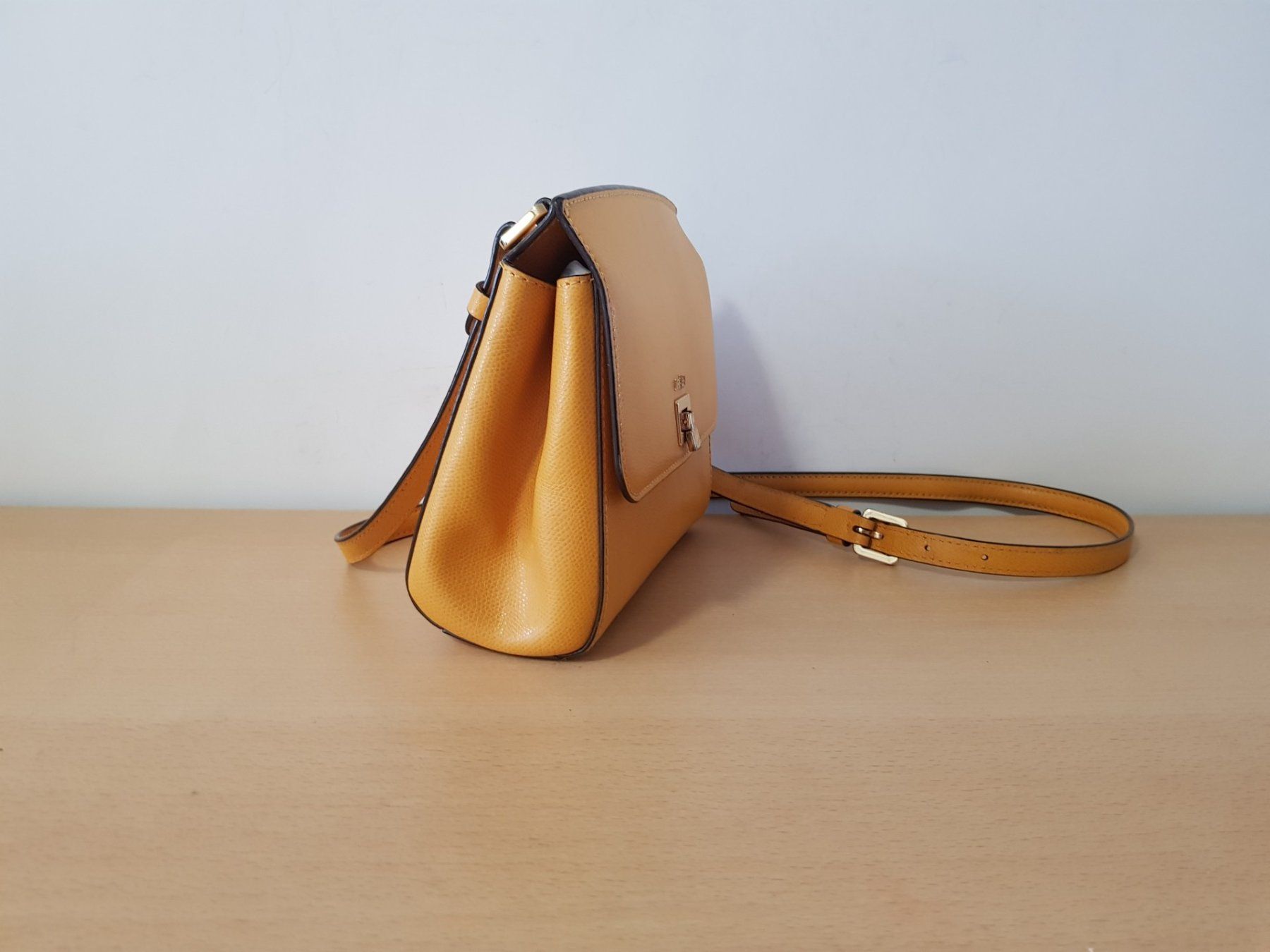 Ralph Lauren Sacs femmes: Ralph Lauren Umhängetasche – D'occasion à Basel par Birs868 4