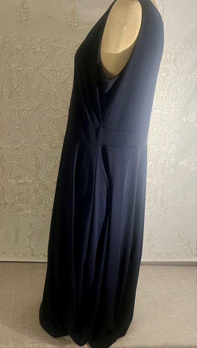 Vestiti: Robe sans manche Sandro Ferrone noire classe taille L – Usato da Genève venduto da DELIRBEADS 4