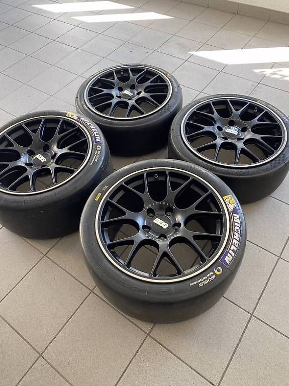 Bbs Pneumatici & Ruote complete: Roues complètes BBS 19'' Porsche GT4 avec slick – Usato da Neuchâtel venduto da CP-AUTOS