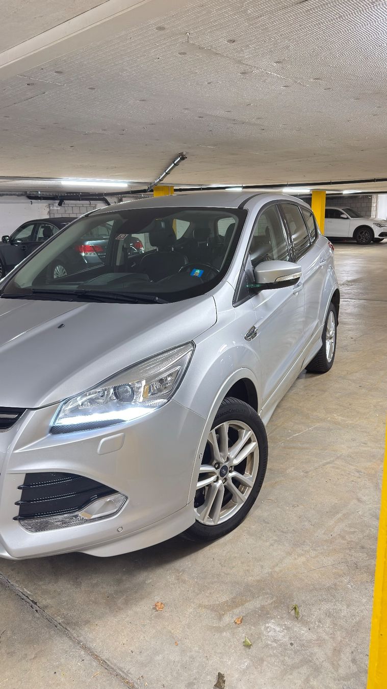 Ford Autos: Uber Auto Mitten – D'occasion à Wohlen AG par daf_xl9g 1