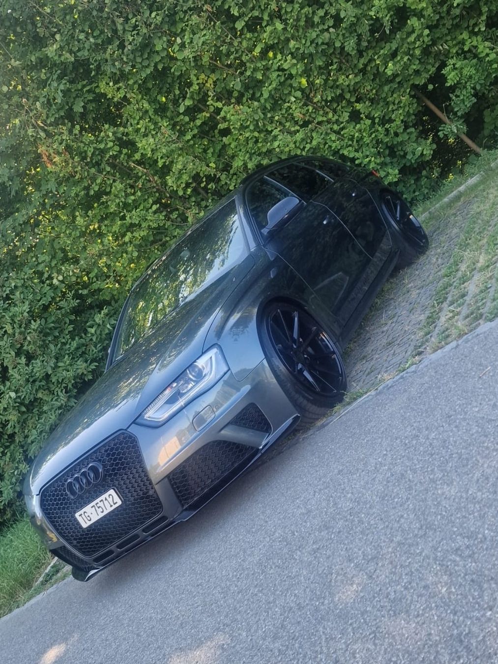 Audi Autos: Audi RS4 B8 – D'occasion à Dättlikon par Biertrans