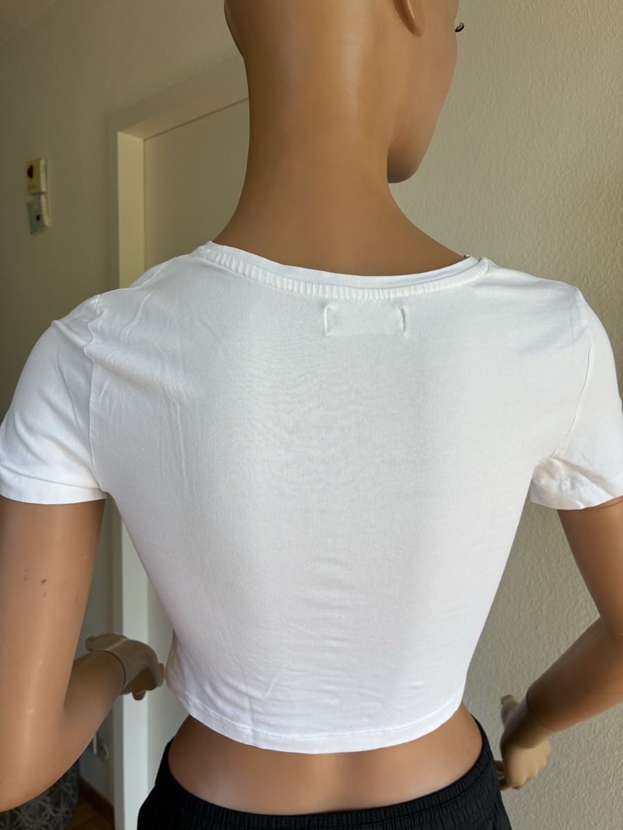 Top: Crop Top Even&Odd Blanc Taille S - État impeccable! – Usato da Thônex venduto da mih_28sl 1