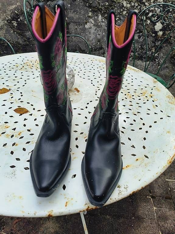 Damenschuhe: Cowboy Stiefel  – Gebraucht aus Schaffhausen von Airsue 1