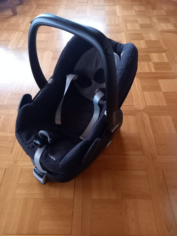 Maxi-Cosi Sièges auto: Maxi-Cosi mit Isofix Base – D'occasion à Rothenthurm par nbds