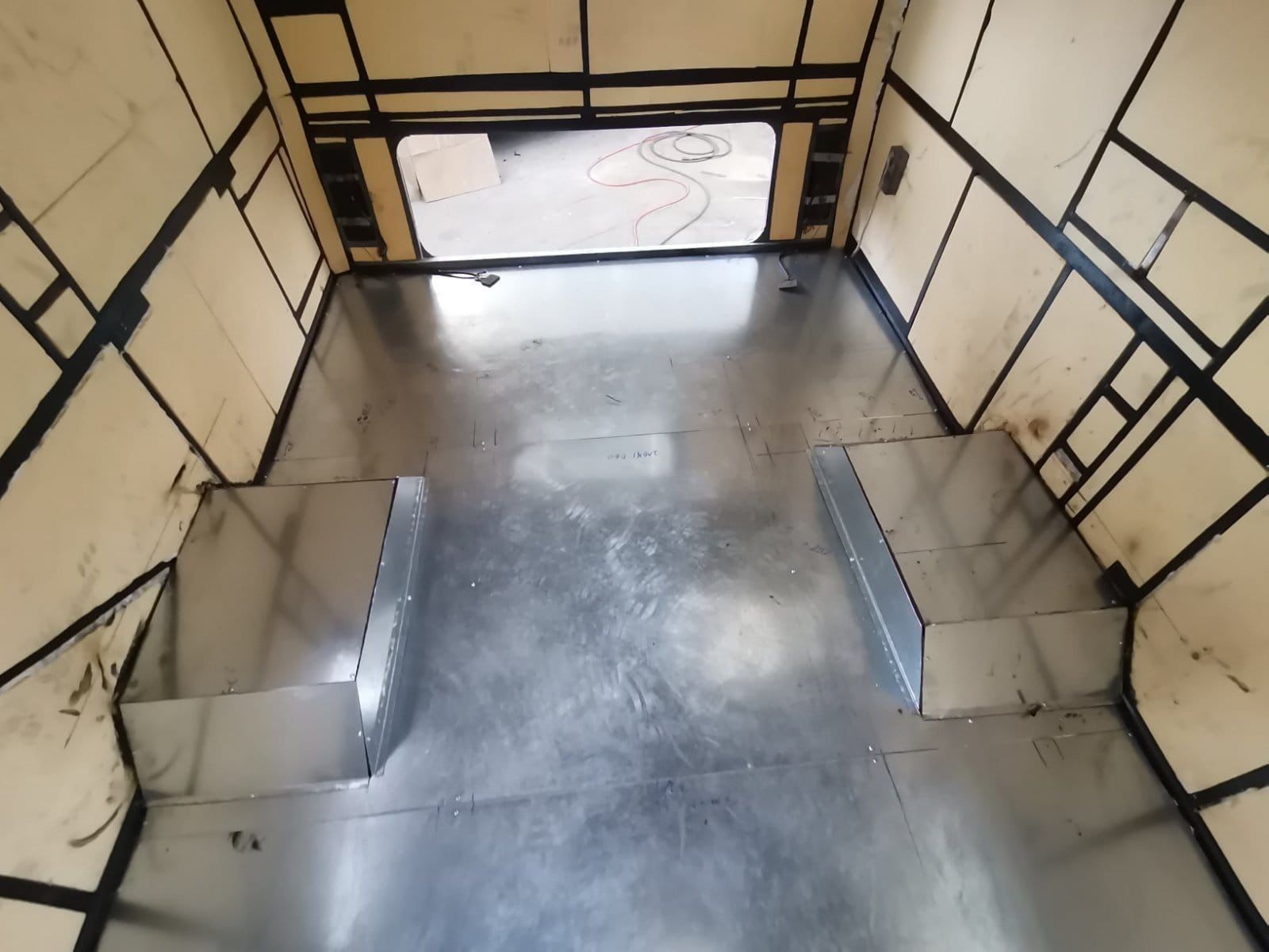 Hymer Camping Fahrzeuge: Whonmobil Hymer Mercedes – Gebraucht aus Gümligen von casablanca2016 6