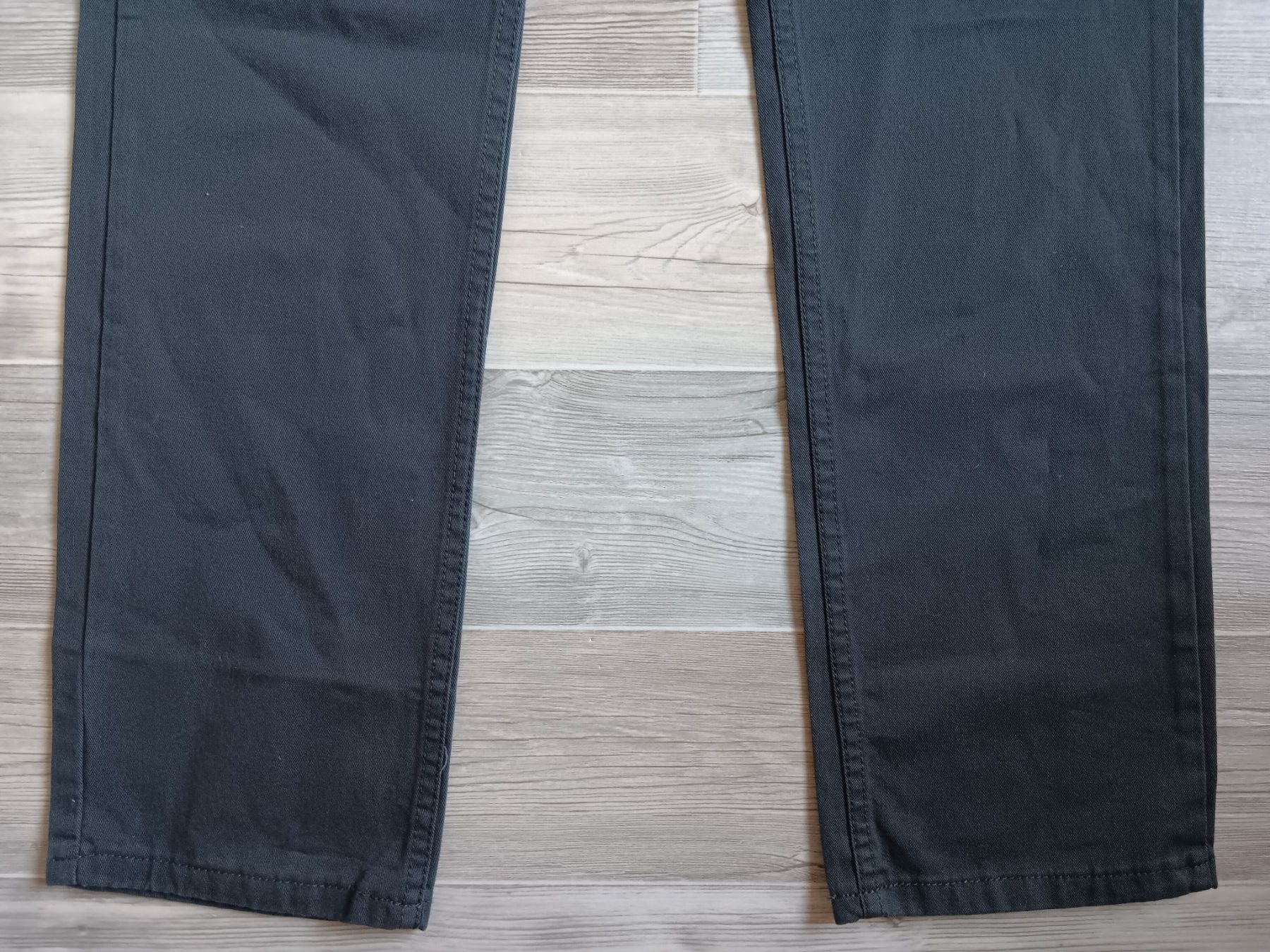 Lee Jeans: LEE Jeans "special standard" taille / Grosse 30 – Usato da Cossonay-ville venduto da Super-Price-Quality 3