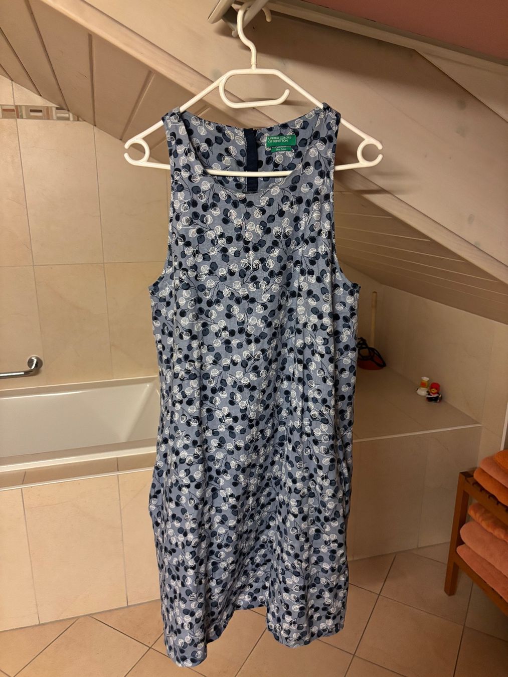 Benetton Kleider: Robe Benetton pure Lin – Gebraucht aus Blonay von Ollorvi