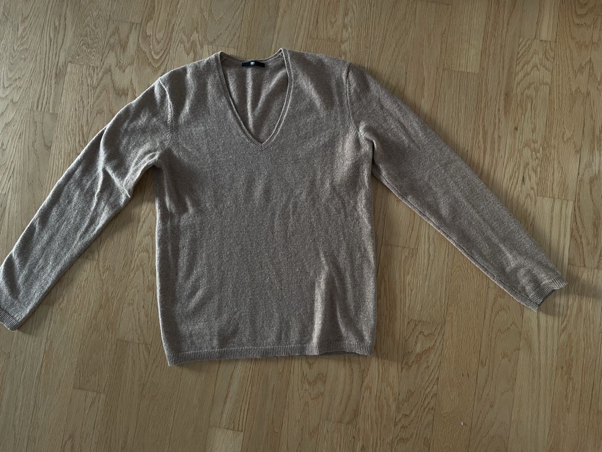 Maglioni & Felpe: N2A Paris Cashmere Pullover Gr. 36 – Usato da Möhlin venduto da Halylea