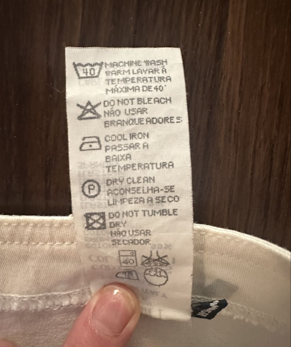 Gonne: Rock von Armani Jeans – Nuovo (secondo la descrizione) da Dübendorf venduto da suv_7dsx 5