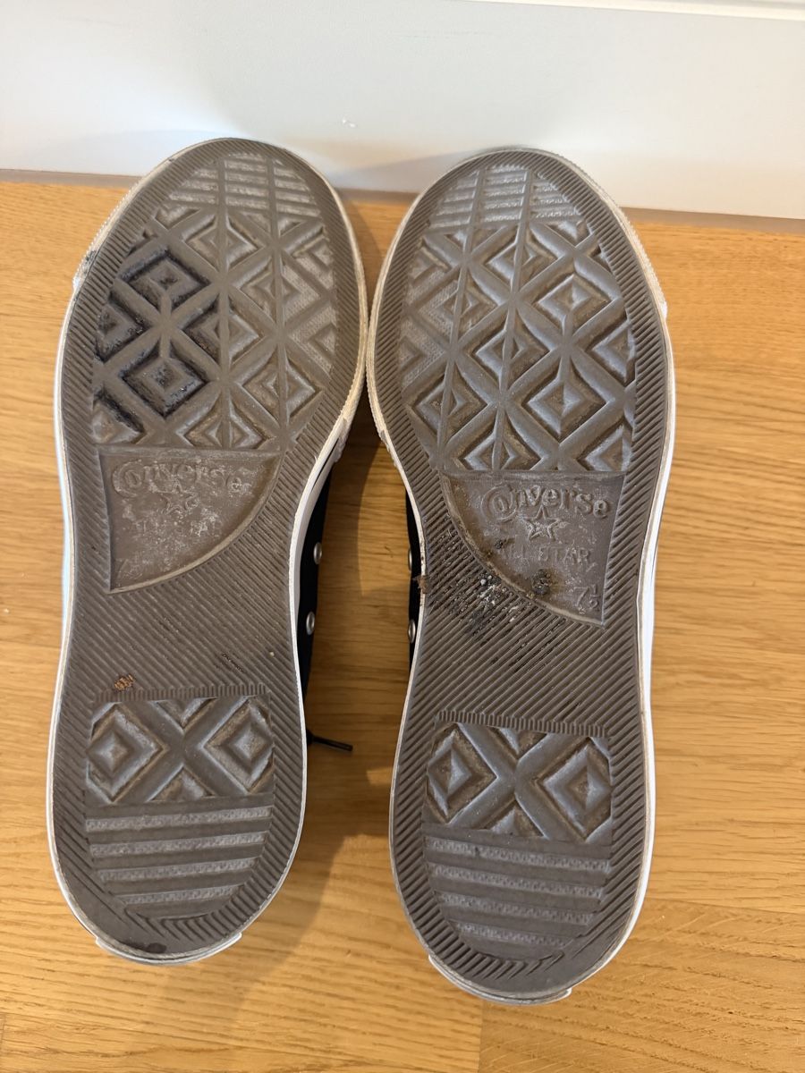 Converse Chaussures hommes: Converse - Schwarz - Grösse 41 – D'occasion à Bern par bibibouchette 4