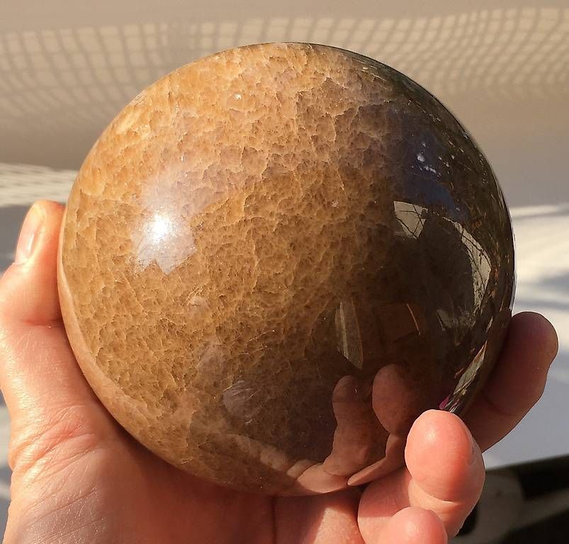 Mineralien & Heilsteine: aragonite sphère – Gebraucht aus Vevey von zabounetta