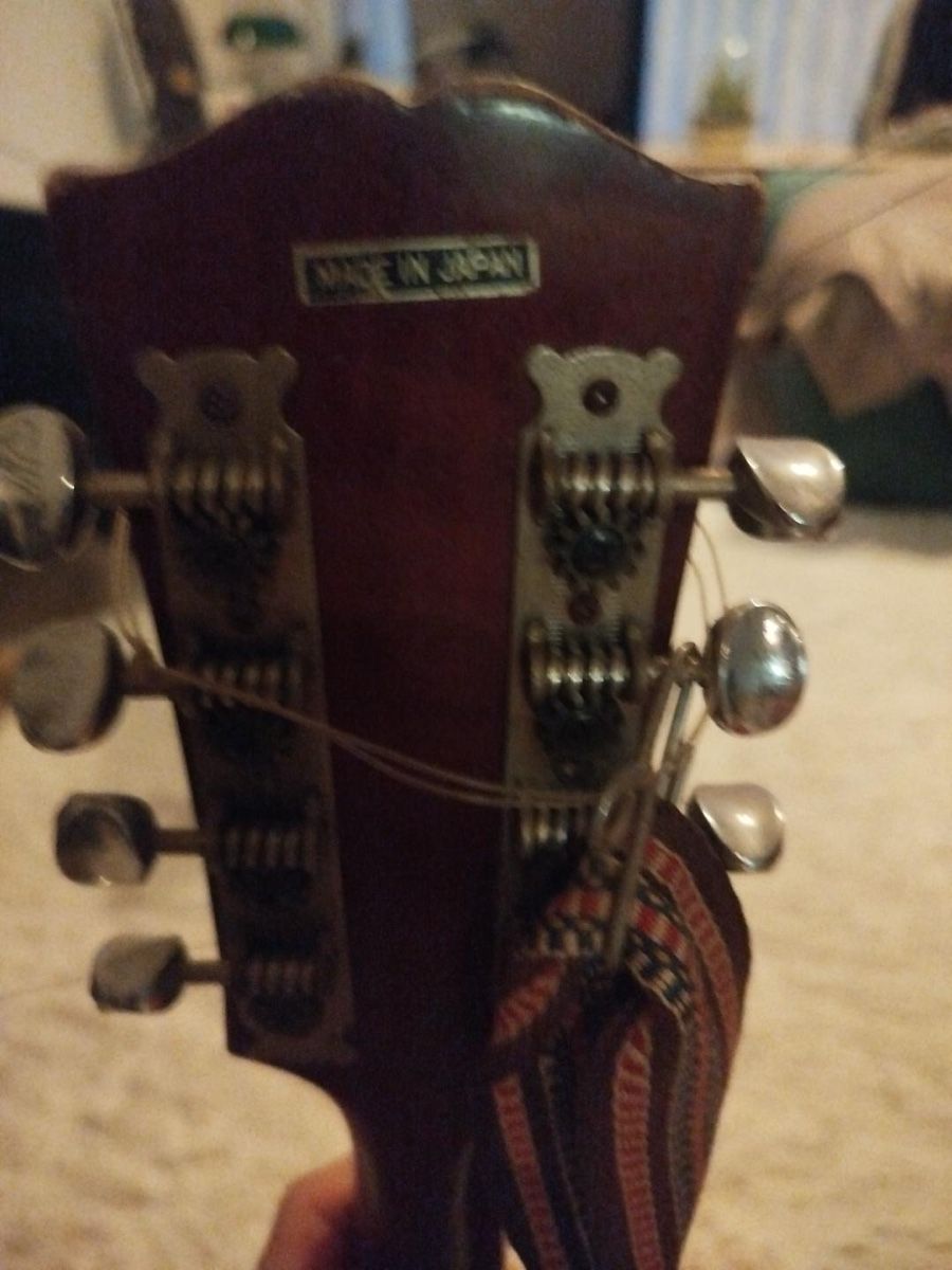 Epiphone Strumenti musicali: Vintage Epiphone Mandoline – Usato da Schönenbuch venduto da ElStigg 6
