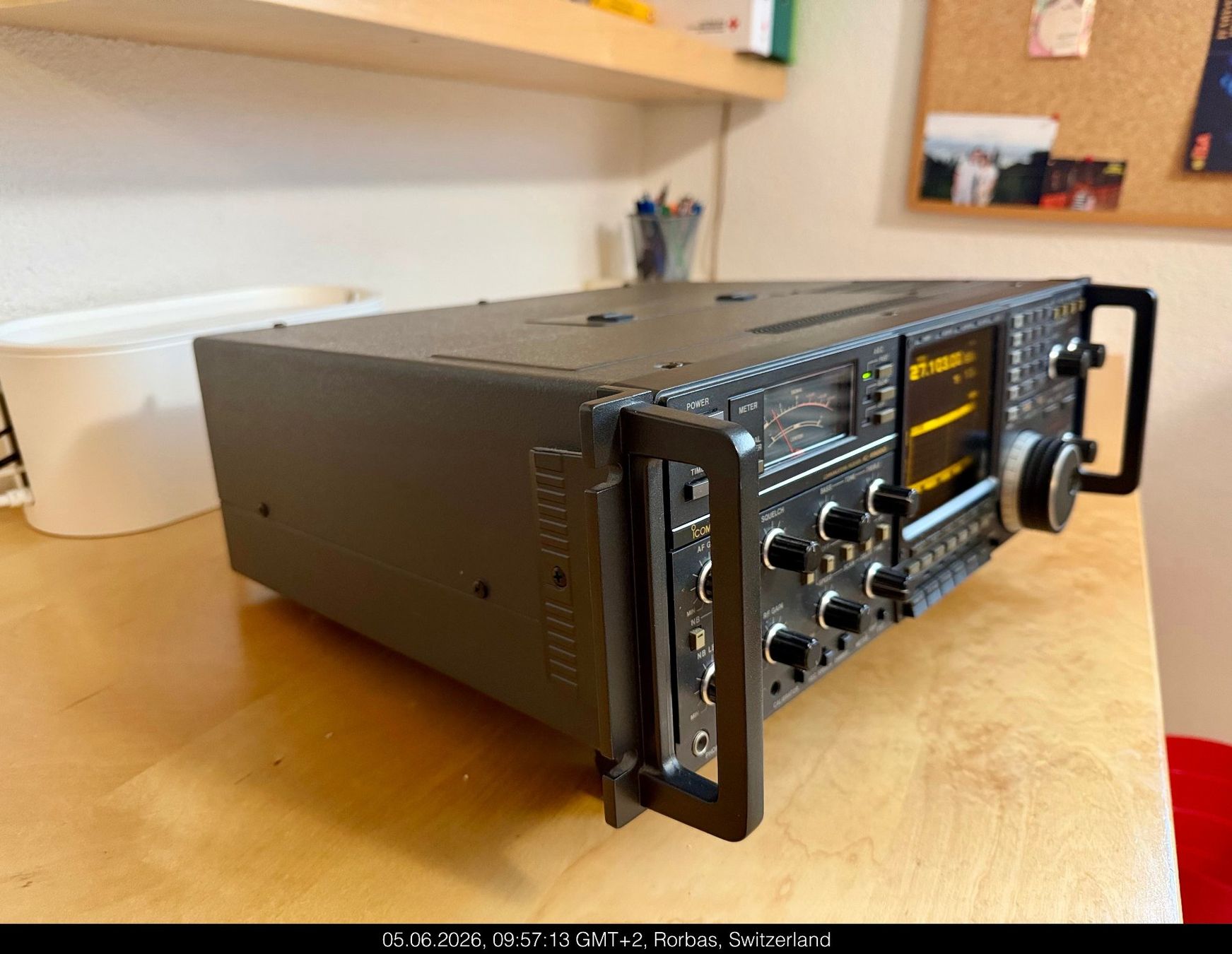 Icom Ricevitori: ICOM R9000, HF, VHF, UHF Communication Receiver – Usato da Embrach venduto da Rolf7729 1